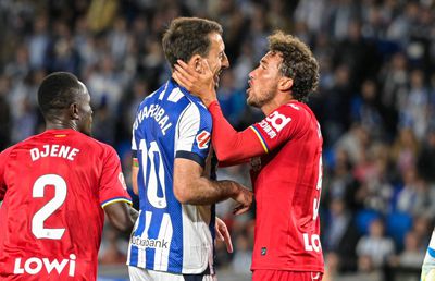 Internațional spaniol, în mijlocul unui scandal în La Liga: „Și-a pus mâna la gură ca să se ia de soția mea”