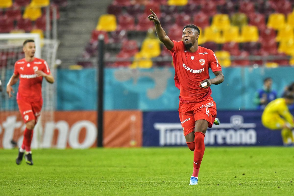 Marcator cu Dinamo, Carlos Mora a dezvăluit ce le-a spus colegilor chiar înainte de penalty-uri