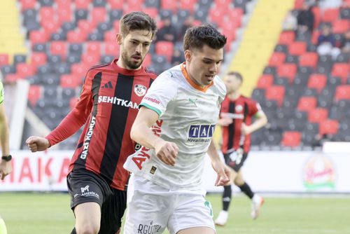 Ianis Hagi, în tricoul lui Alanyaspor // FOTO: X