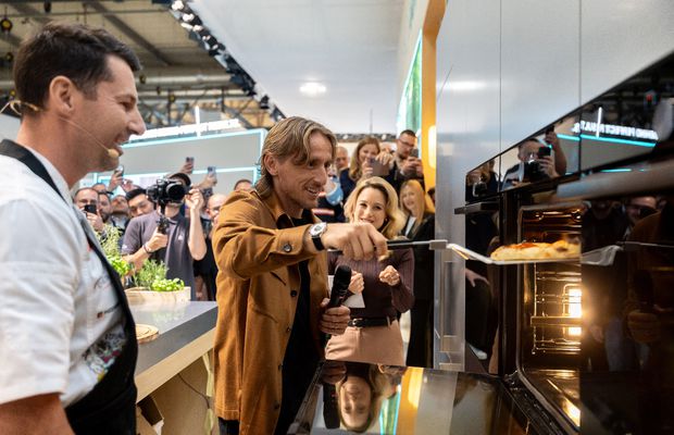 Luka Modrić transformă standul Gorenje în atracția principală de la EuroCucina 2026