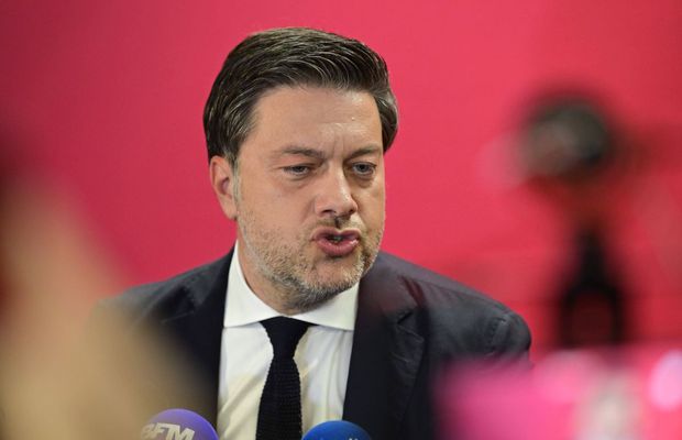 Primarul din Marsilia, scandalizat de noua emblemă a celor de la OM: „Este oribilă! Râde și Volkswagen de noi”