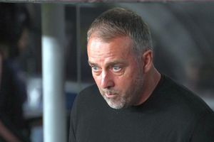 Ce spune Hansi Flick despre accidentarea suferită de Lamine Yamal