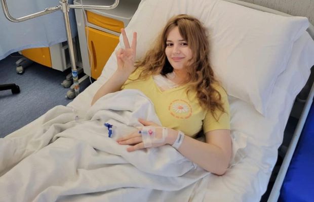 Zâmbetul Carinei » Tânăra handbalistă diagnosticată cu o boală crâncenă, mesaj emoționant din spital: „Sunt o luptătoare, cum am fost mereu pe teren”