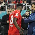 Filipe Coelho i-a consolat pe jucătorii lui Dinamo // FOTO: Cristi Preda (GSP)