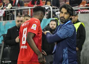 Mai rar așa ceva! Filipe Coelho i-a așteptat pe jucătorii lui Dinamo în gura tunelului » Ce a urmat nu s-a văzut în România!