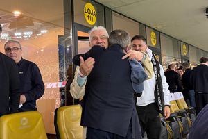 Gică Hagi la prima apariție ca selecționer » În tribune la Dinamo - Universitatea Craiova