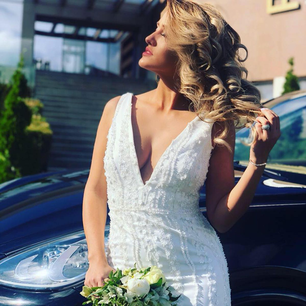 FOTO Iuliana, Crăiasa Zăpezii! Prezentatoarea de la Antena 1, apariții spectaculoase pe pârtie