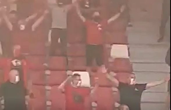 VIDEO EXCLUSIV Ultrașii celor de la UTA s-au strâns astăzi pe noul stadion din Arad și au protestat împotriva FRF