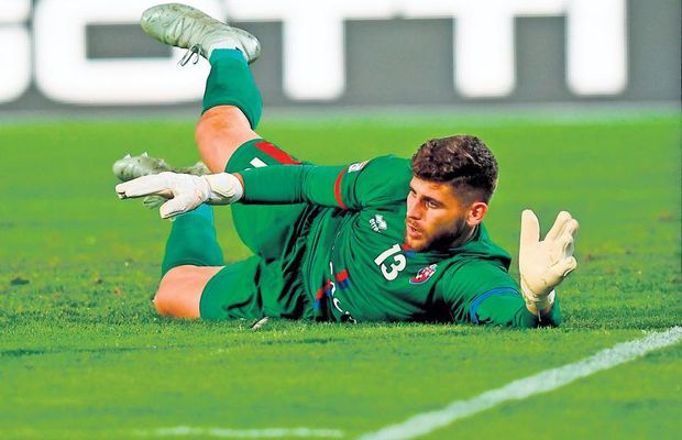 EXCLUSIV Fotbalistul austriac care apără România după caracterizarea defăimătoare venită din țara natală: „Soția mea nu s-a simțit niciunde mai bine”