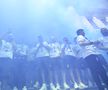 Fanii Craiovei s-au strâns în centru pentru a sărbători Cupa României! Show cu torțe făcut de olteni