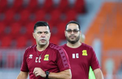 Ce au făcut stranierii » Cosmin Contra a pierdut derby-ul și are emoții pentru titlu