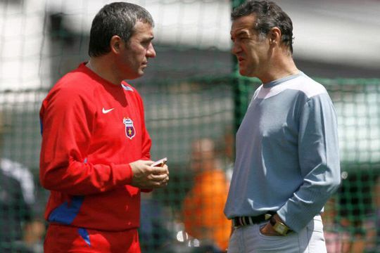 Gigi Becali, patronul FCSB, a explicat de ce nu l-a felicitat pe nașul Gică Hagi, după ce Farul a devenit campioană # „Din lupi s-au făcut miei”, i-a ironizat „Regele” pe roș-albaștri la petrecerea de titlu.