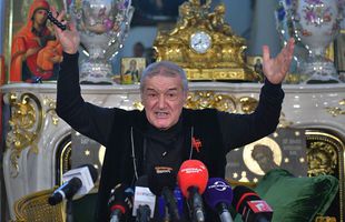 Debandadă maximă la FCSB! Jucătorii au protestat la pauză, când au văzut ordinele lui Becali: „De ce schimbăm? Mai bine jucăm la fel!”