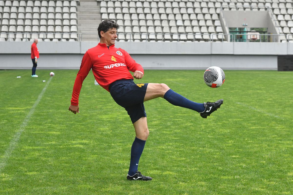 Trei apariții RARE în spațiul public, la antrenamentul de azi al „Generației de Aur” » Au făcut istorie pentru Steaua și Dinamo în anii '90