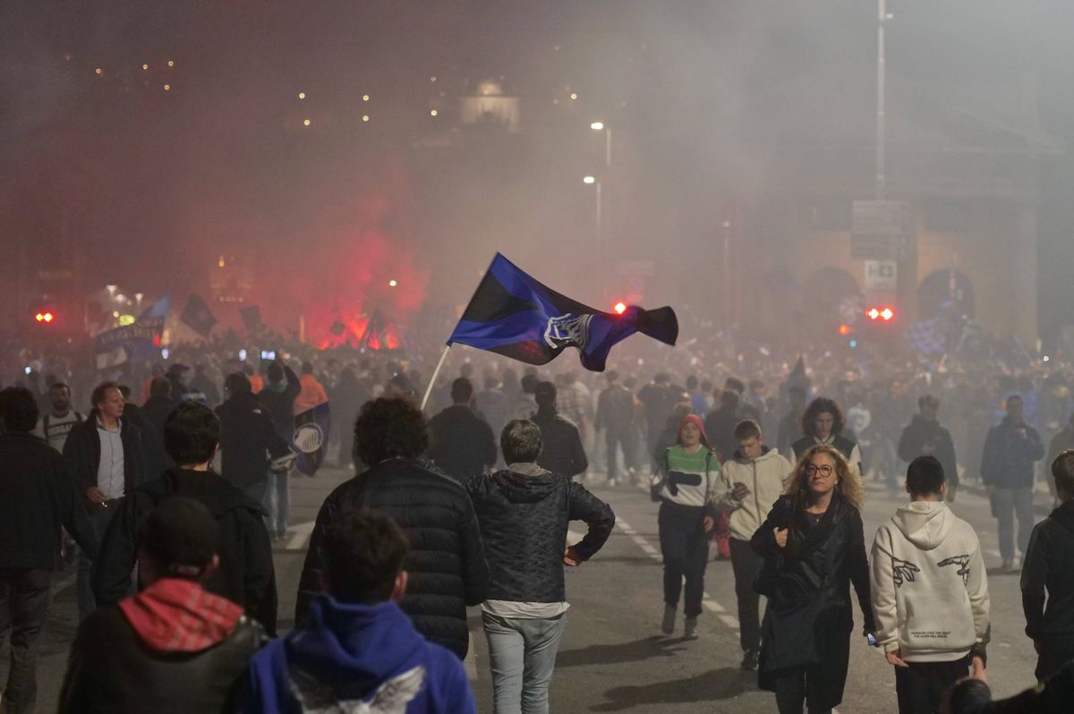Sărbătoarea fanilor celor de la Atalanta, după triumful din Europa League / 23.05.2024
