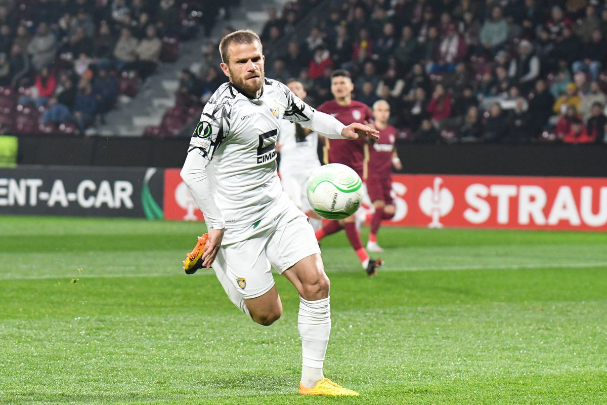 Iată primul transfer al lui Dan Petrescu! CFR Cluj s-a înțeles cu un fotbalist de națională