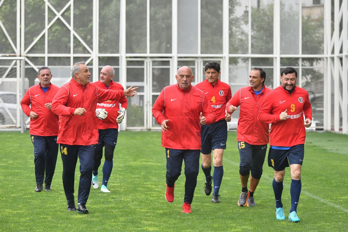 Trei apariții RARE în spațiul public, la antrenamentul de azi al „Generației de Aur” » Au făcut istorie pentru Steaua și Dinamo în anii '90