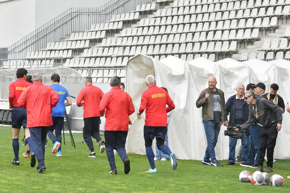 Trei apariții RARE în spațiul public, la antrenamentul de azi al „Generației de Aur” » Au făcut istorie pentru Steaua și Dinamo în anii '90