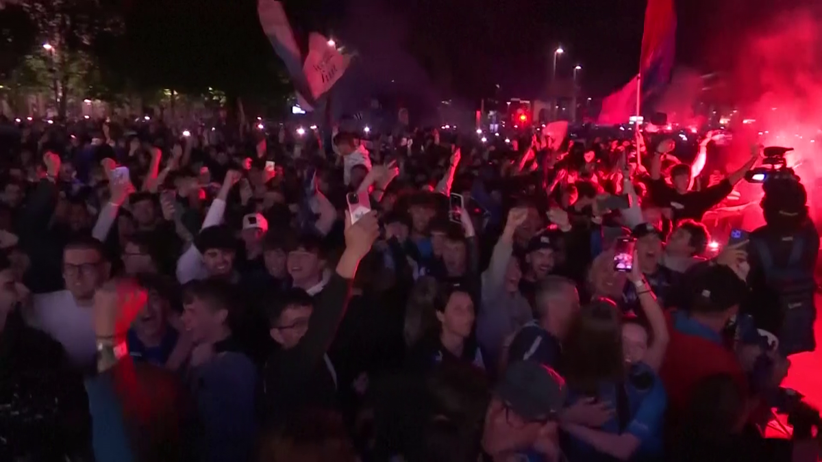 Bergamo versus Leverkusen » Imagini cu trăirile suporterilor din cele două orașe, în timpul finalei Europa League