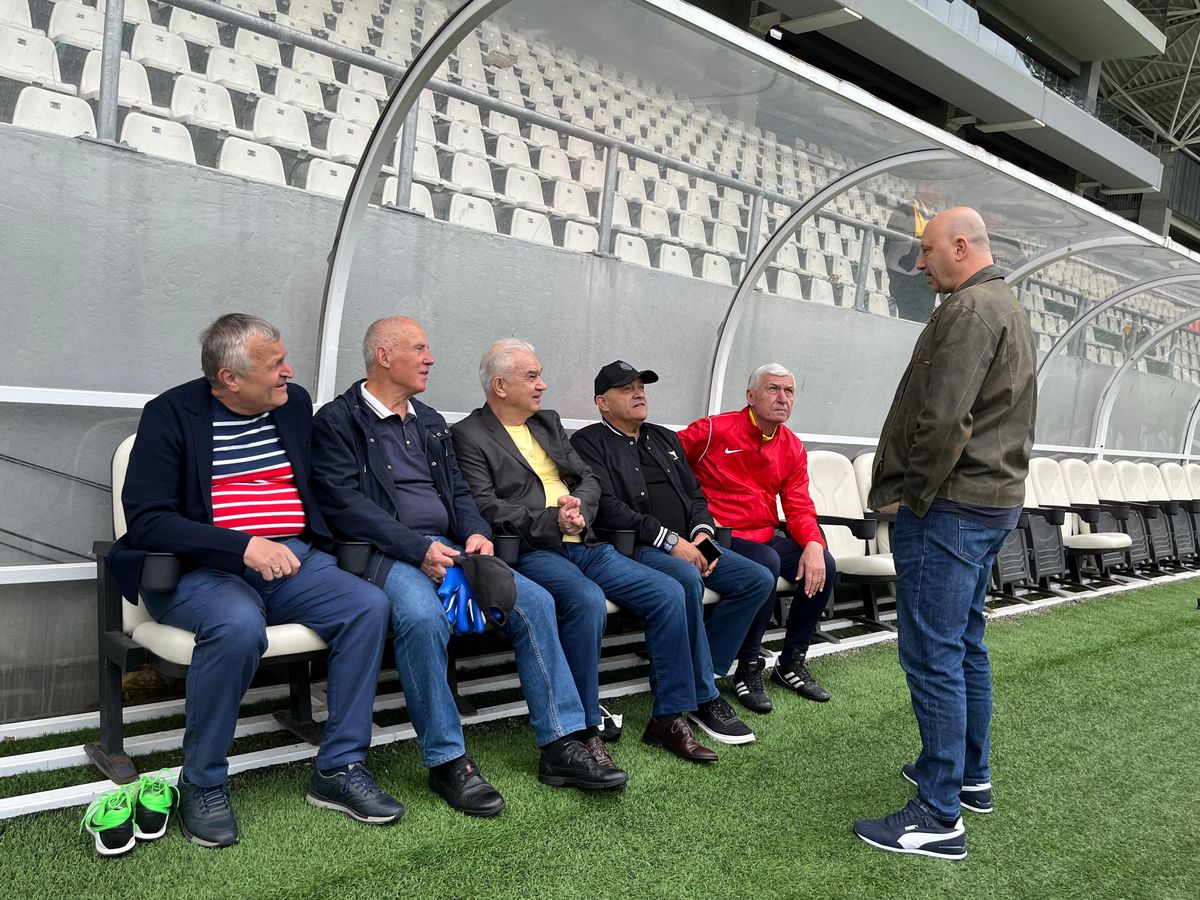 Trei apariții RARE în spațiul public, la antrenamentul de azi al „Generației de Aur” » Au făcut istorie pentru Steaua și Dinamo în anii '90