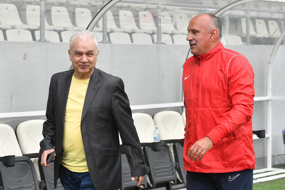 Trei apariții RARE în spațiul public, la antrenamentul de azi al „Generației de Aur” » Au făcut istorie pentru Steaua și Dinamo în anii '90