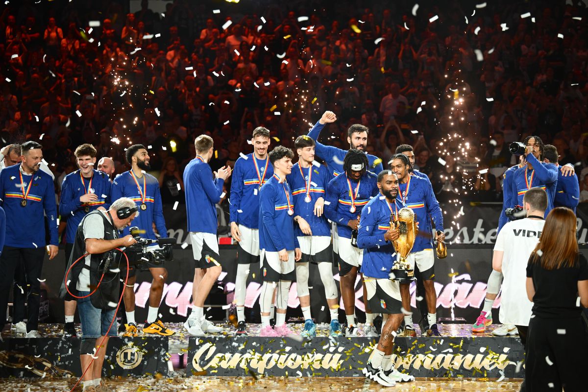 U-BT Cluj-Napoca a devenit campioana României pentru a patra oară la rând, într-o atmosferă senzațională