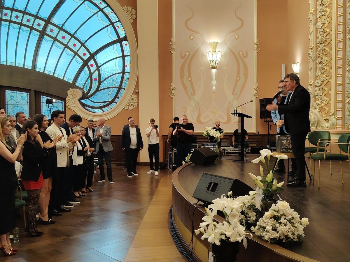 Gheorghe Hagi lansare carte Constanța