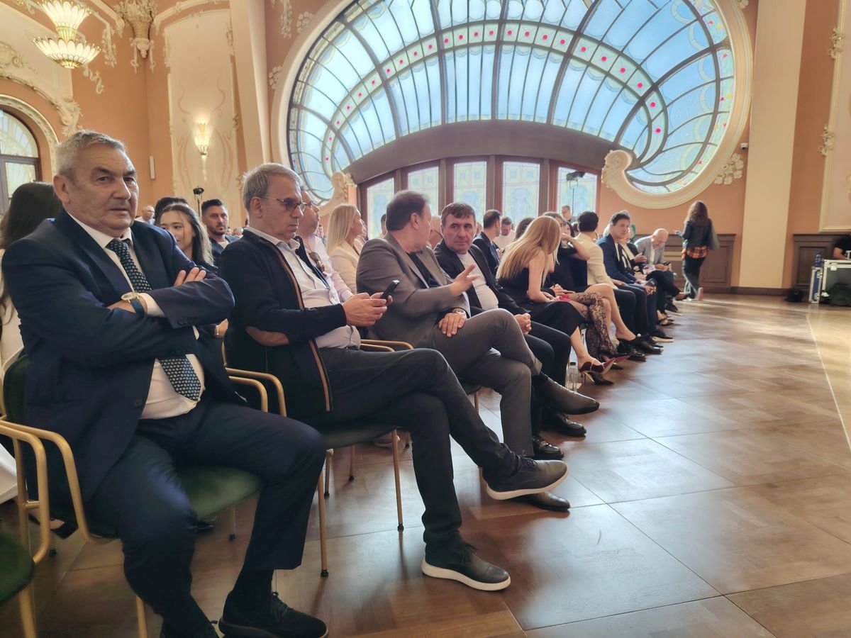 Gheorghe Hagi lansare carte Constanța