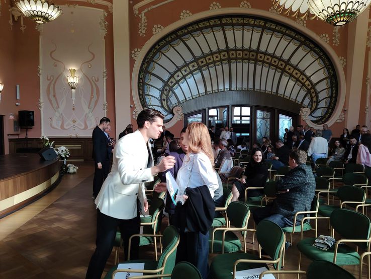 Gheorghe Hagi și-a lansat cartea la Constanța / Foto. Ionuț Coman