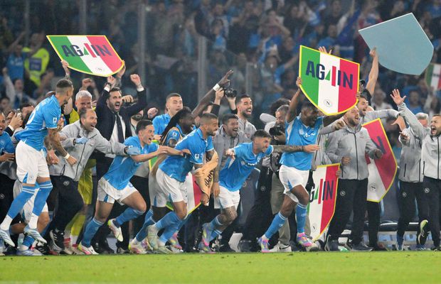 Napoli este campioana Italiei! NEBUNIE pe stadionul „Diego Armando Maradona” și în tot orașul