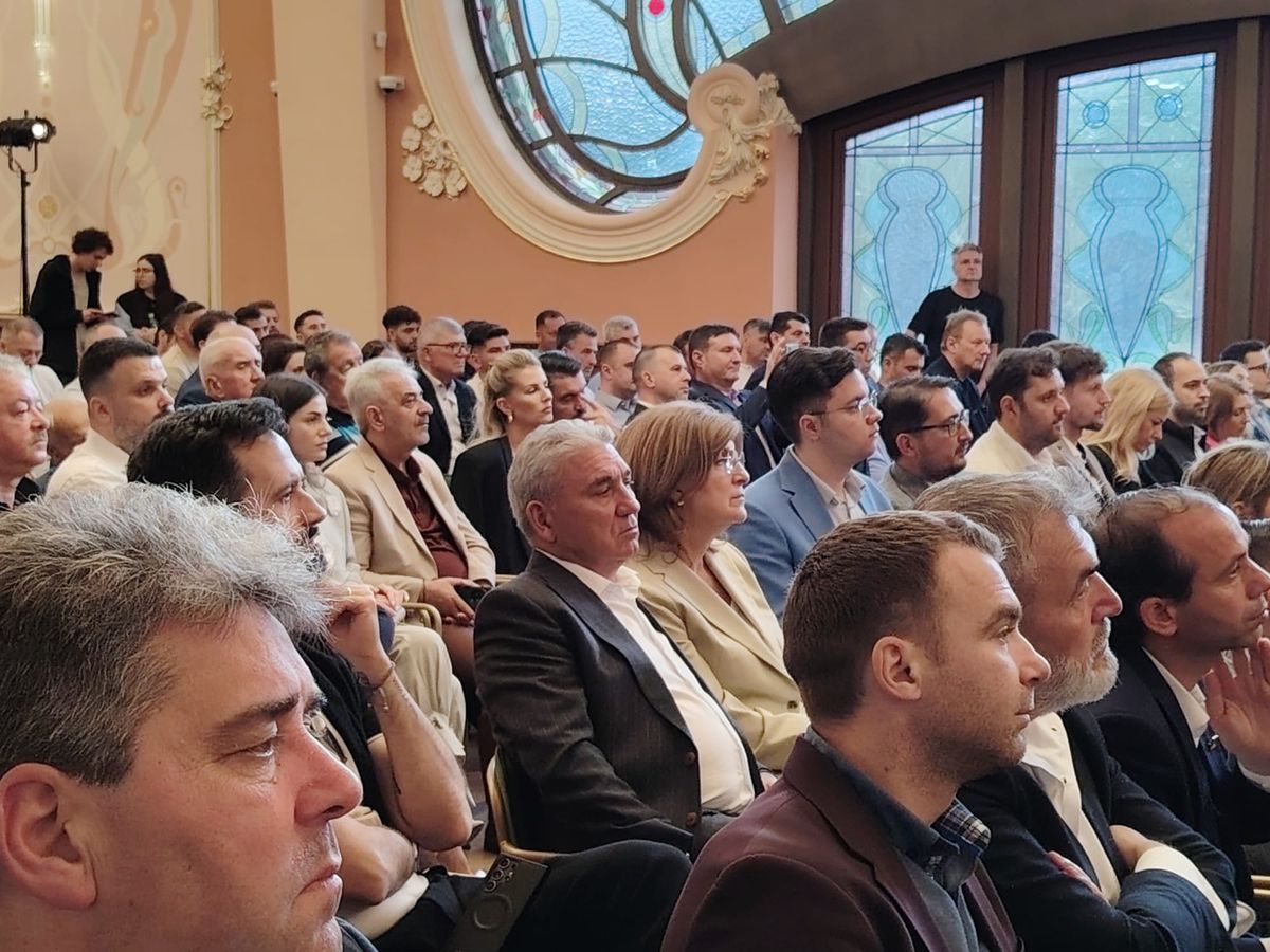 Gheorghe Hagi lansare carte Constanța