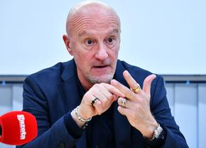 Marco Rossi, selecționerul Ungariei, interviu de la Budapesta » Enciclopedie! Cunoștințe formidabile din fotbalul românesc: „El e top, top, top! Un bun prieten” + Cum i-a descris pe Il Luce și pe Hagi: „Imediat după Maradona”
