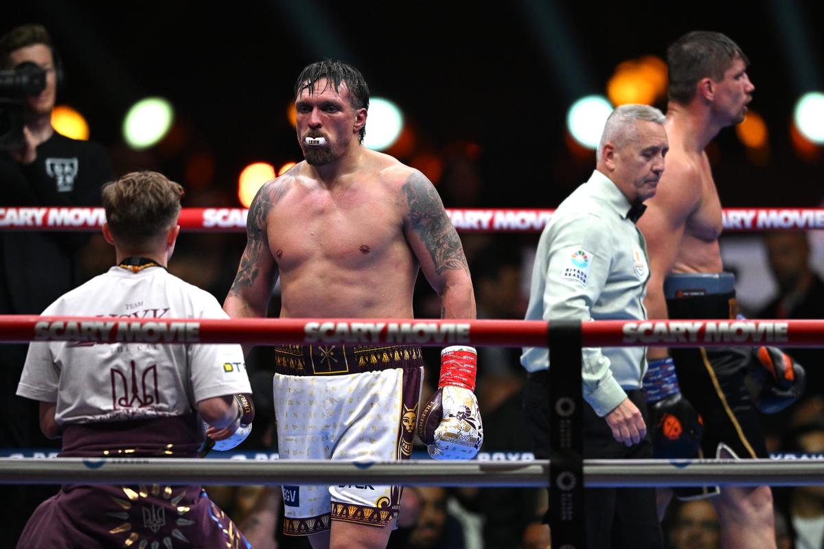 Oleksandr Usyk vs. Rico Verhoeven
