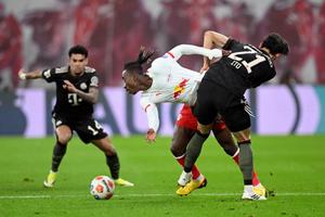 Liverpool pregătește transferul de 100 de milioane de euro pentru „noul Salah” » Puștiul-minune care a explodat în Bundesliga