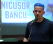Nicușor Bancu a apărut cu părul albastru la ceremonia de la Primărie // Captură FOTO Facebook @Universitatea Craiova