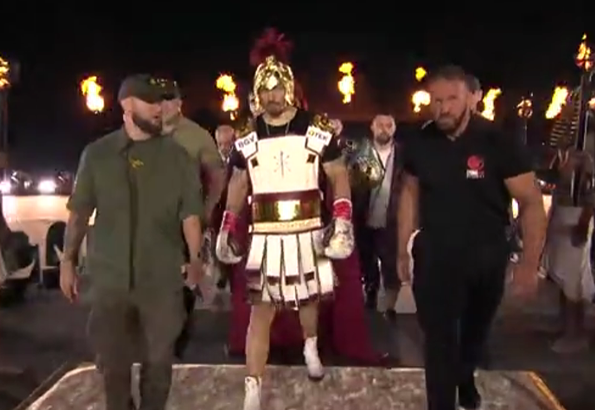 Oleksandr Usyk vs. Rico Verhoeven