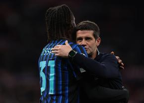 L-a ajutat pe Cristi Chivu să facă „dubla”, dar nu a prins lotul pentru Campionatul Mondial