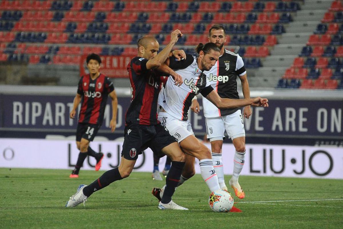 VIDEO + FOTO Juventus, victorie clară cu Bologna! Antrenorul Sarri iese la atac: „Spuneau că se destramă, dar vedem că Juve e pe primul loc!”