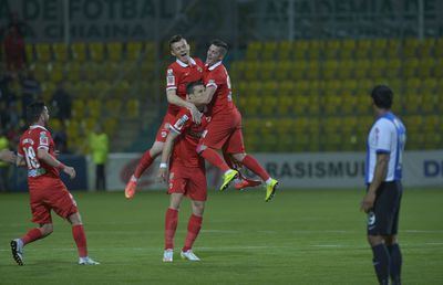 DINAMO // Gordan Bunoza, ex-dinamovist și membru DDB: „Problemele financiare îi fac pe jucătorii buni din străinătate să fugă de România”