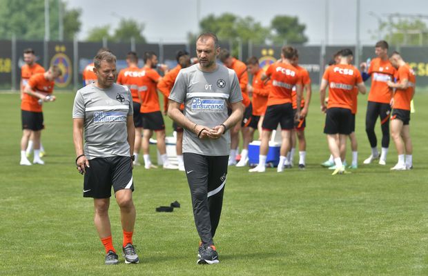 Todoran a scăpat de o bătaie de cap după ultimul transfer! Cum poate arăta FCSB în noul sezon