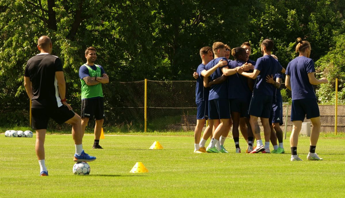 I-a cucerit din 3 antrenamente! Marele secret al lui Mutu la FCU Craiova: așa s-a impus în fața jucătorilor