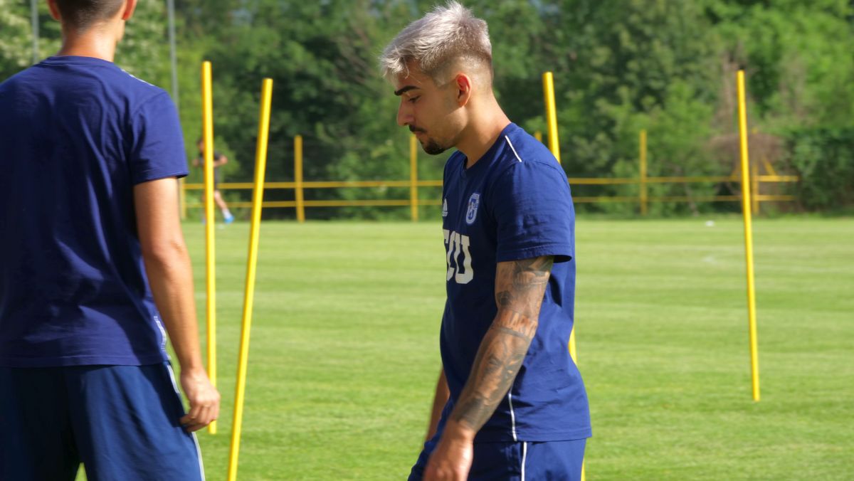 Ultimul transfer reușit de FCU Craiova 1948 a făcut primul antrenament cu echipa + Adrian Mititelu jr a ajuns în cantonament