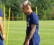 Ultimul transfer reușit de FCU Craiova 1948 a făcut primul antrenament cu echipa + Adrian Mititelu jr a ajuns în cantonament