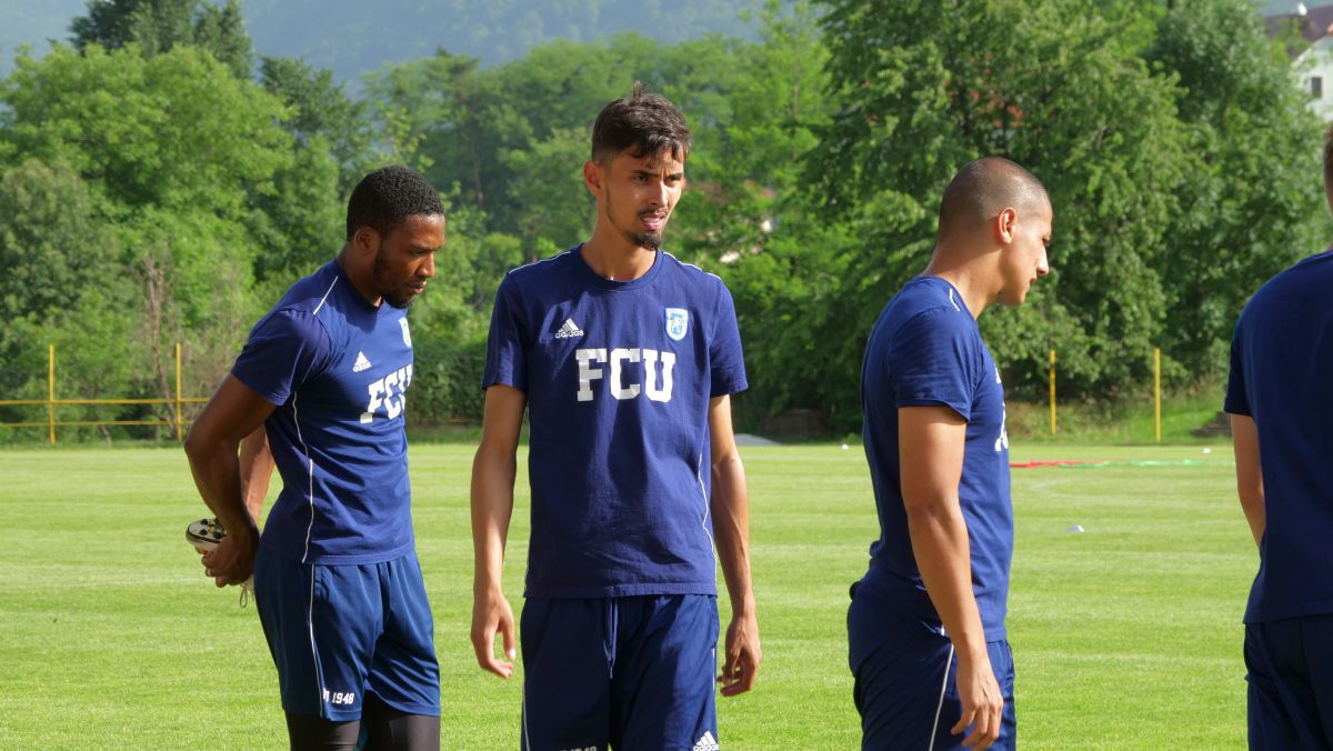Ultimul transfer reușit de FCU Craiova 1948 a făcut primul antrenament cu echipa + Adrian Mititelu jr a ajuns în cantonament