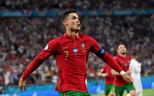 EURO 2020. Cristiano Ronaldo, 36 de ani, a bifat încă 3 recorduri pentru Portugalia.
