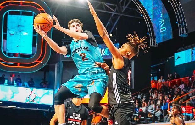 Episodul 3: BASCHET » Ce salarii au baschetbaliștii în România + Cine este cel mai bine plătit jucător român