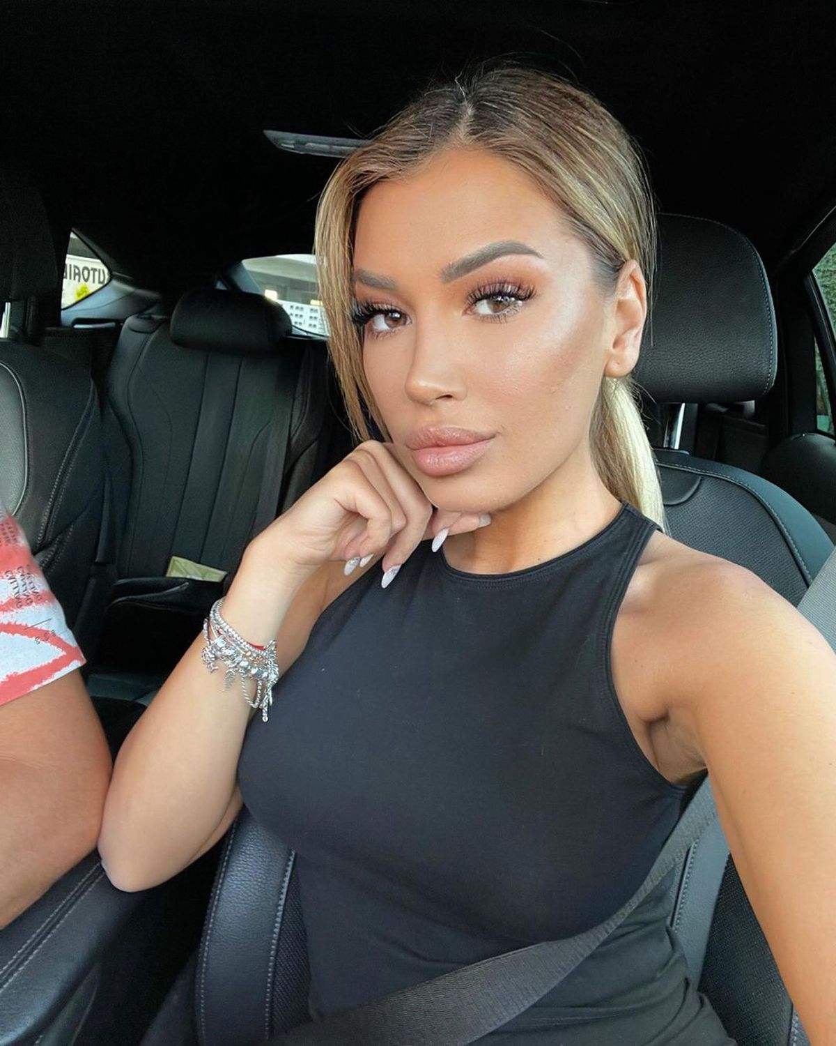 Dragoș Nedelcu într-o nouă relație? Cum arată blonda care l-ar fi cucerit pe fotbalist