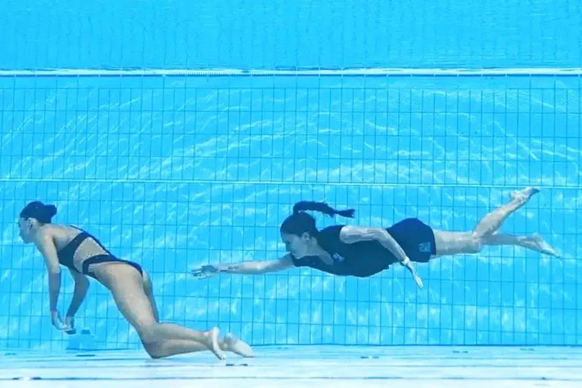 In quantity revolution lay off Panică la CM de înot » O sportivă a leșinat în bazin și a fost salvată de  antrenoare: „Salvamarii nu interveneau”