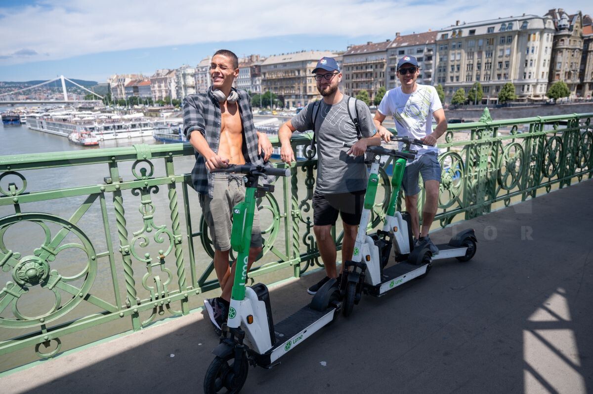 FOTO David Popovici în Budapesta