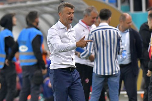 Dinamo București va disputa sâmbătă primul meci amical al acestei perioade de pregătire împotriva echipei Muscelul Câmpulung (Liga 3)
